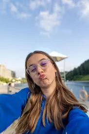 Singles flirt and casual dating on Adultff